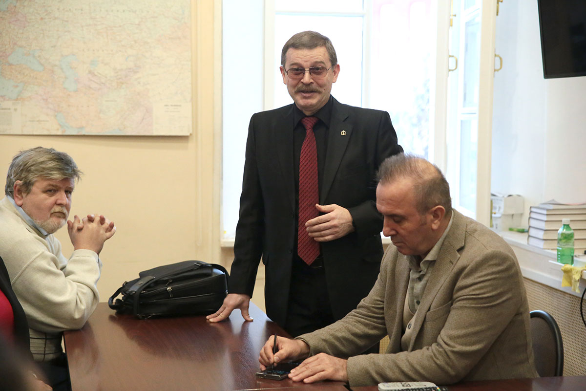 Представители Института имени Юнуса Эмре и турецких СМИ посетили СПбГУ