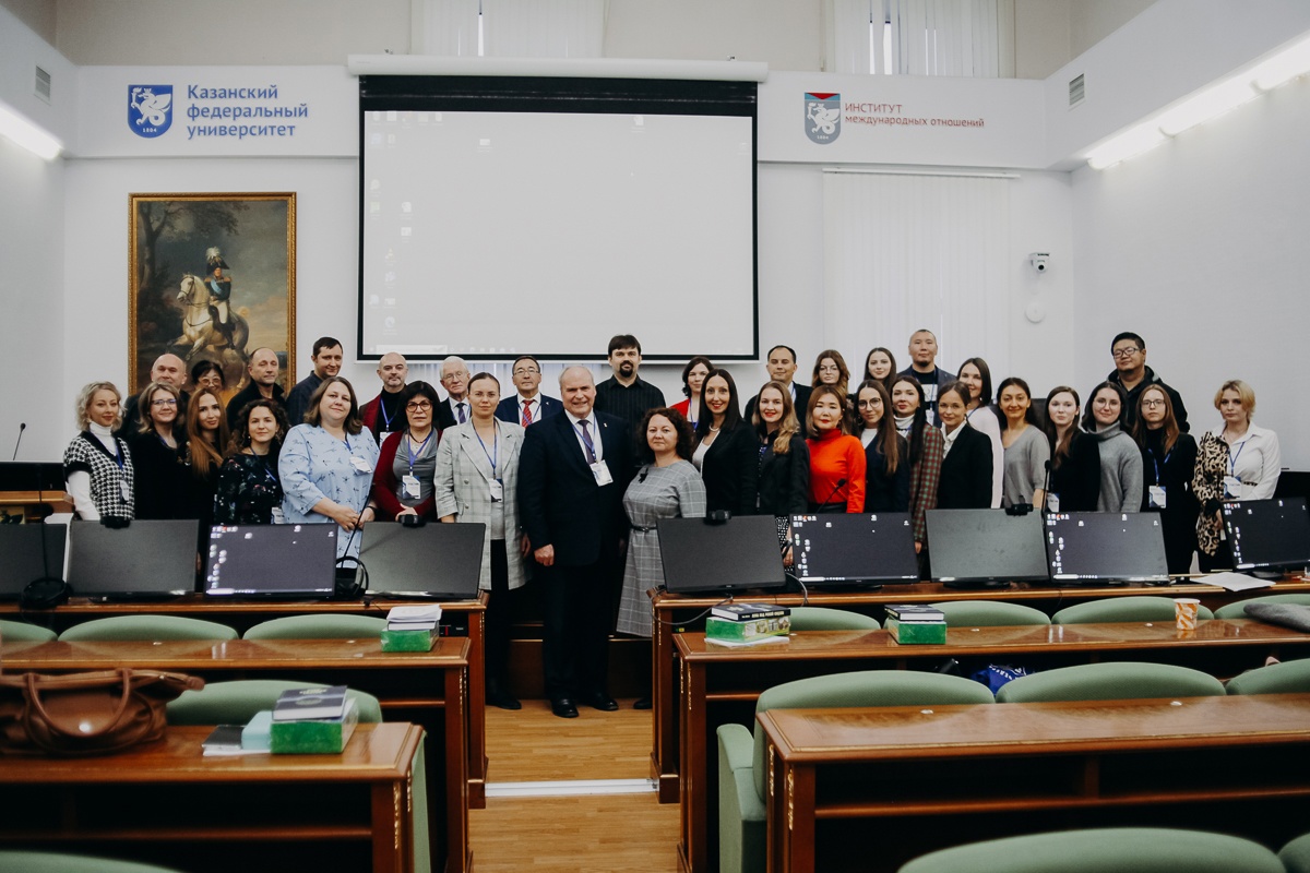 Наши преподаватели выступили на форуме «Россия и Китай в меняющемся мире» в Казани